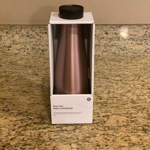 LuLu Lemon stay hot keep cold water bottle